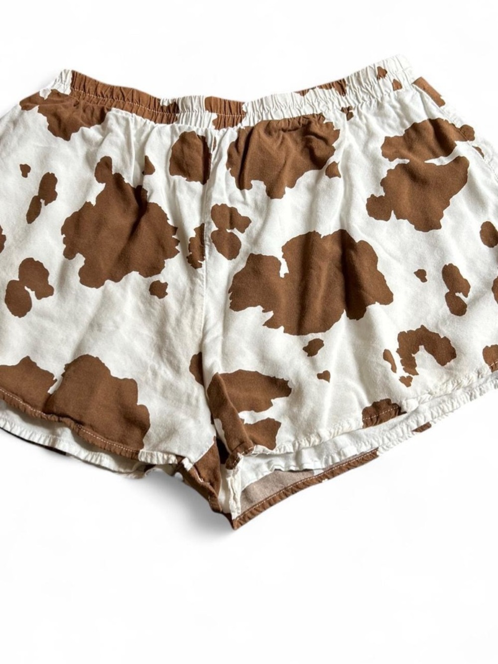 Forever 21 Cow Print Elastic Waist Shorts - Brown & White